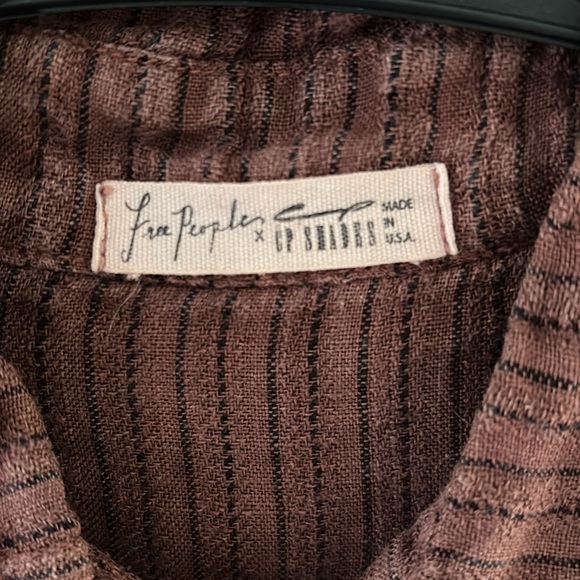 Free People CP shades linen men’s button down. - Picture 3 of 4